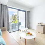 兰兹绿洲海滩度假村 酒店 4*