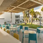 兰兹绿洲海滩度假村 4* 科斯塔特吉塞