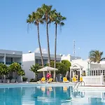 酒店 兰兹绿洲海滩度假村