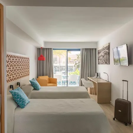 Oasis Lanz Mate Hotel 4*