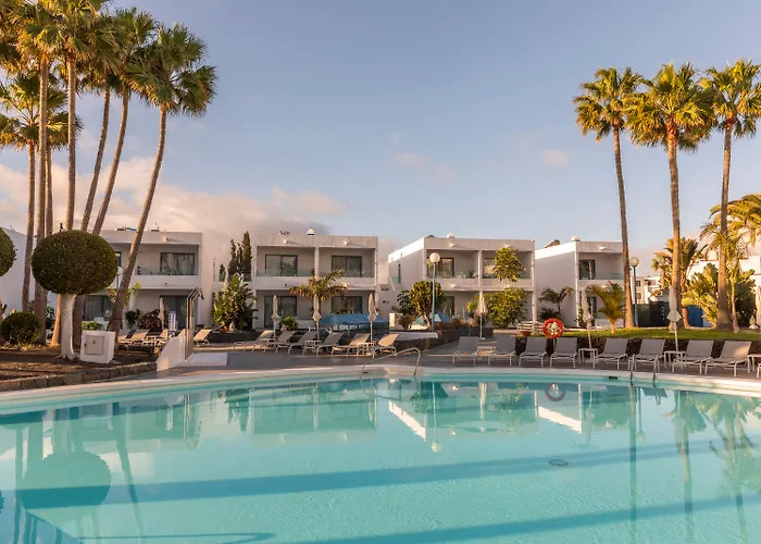 Oasis Lanz Mate Hotel 4*