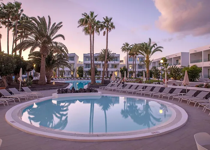 Oasis Lanz Mate Hotel