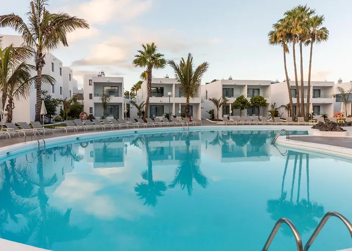 Oasis Lanz Mate Hotel 4*