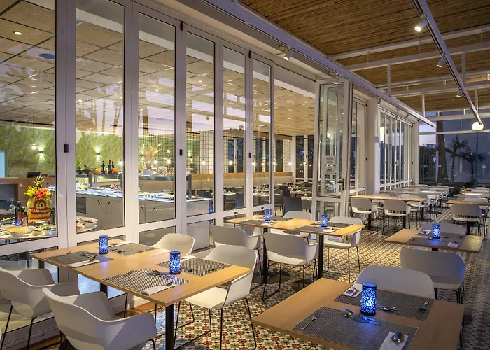 오아시스 란츠 비치 메이트