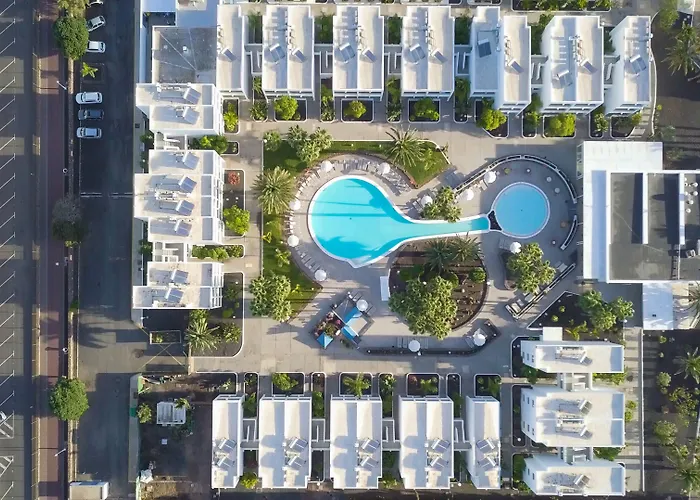 오아시스 란츠 비치 메이트 호텔 4*