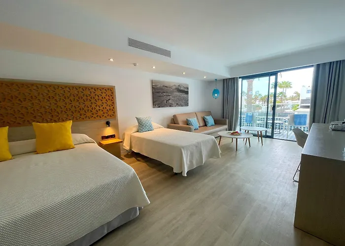 Oasis Lanz Mate Hotel