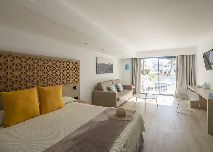 오아시스 란츠 비치 메이트 코스타 테기세