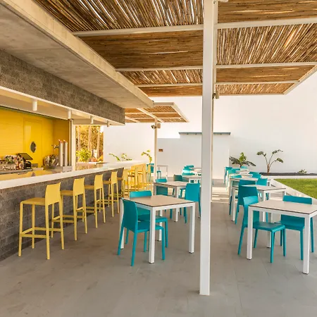 Oasis Lanz Mate 4* كوستا تاغيسي