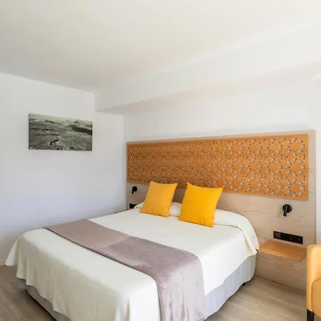 Oasis Lanz Mate 4* كوستا تاغيسي