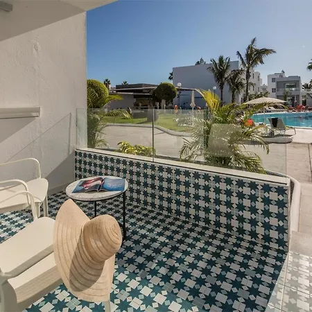 Oasis Lanz Mate Costa Teguise