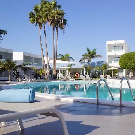 Hotel Oasis Lanz Mate 4*