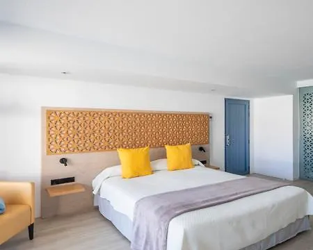 Oasis Lanz Mate Hotell 4*