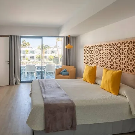Oasis Lanz Mate Hotel