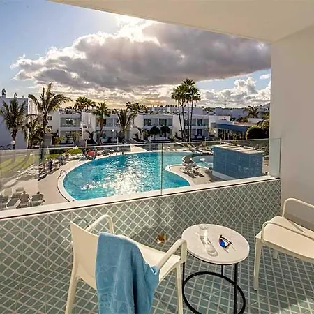 Hotel Oasis Lanz Mate