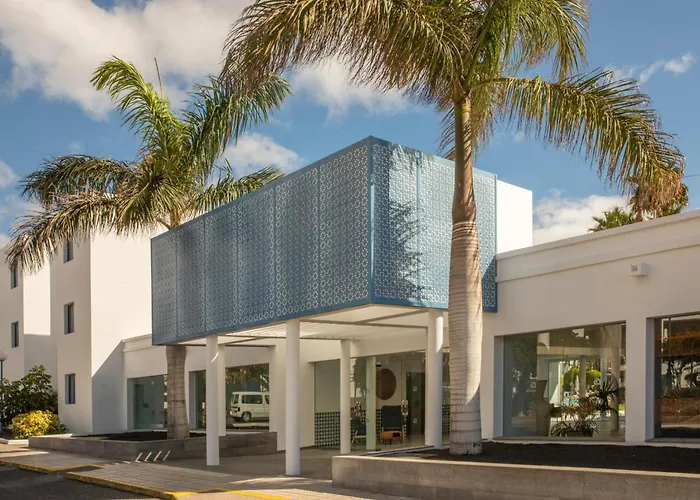 Oasis Lanz Mate Hotel