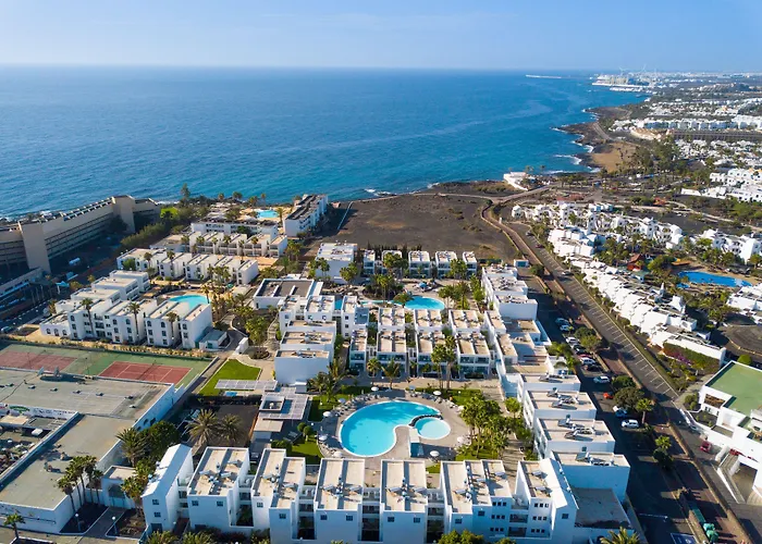 Hotel Oasis Lanz Mate 4*