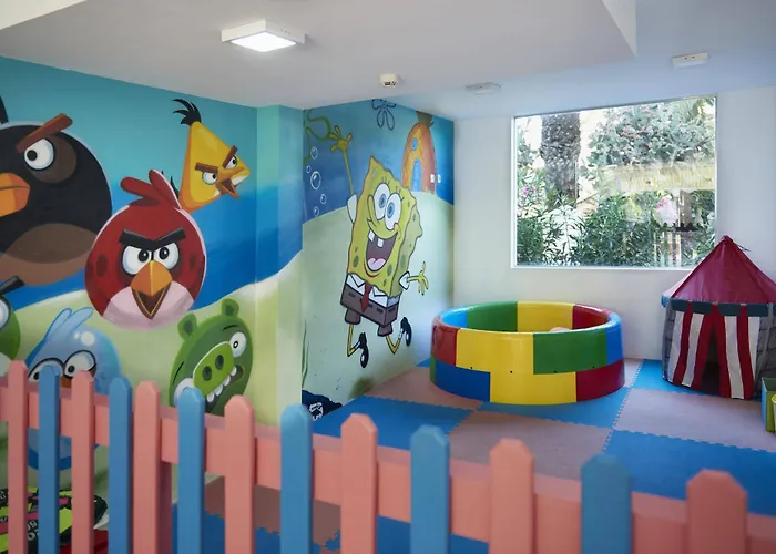 فندق Oasis Lanz Mate 4*