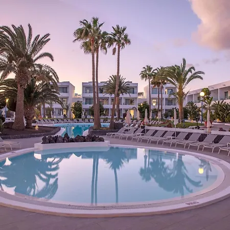 Oasis Lanz Mate Hotel