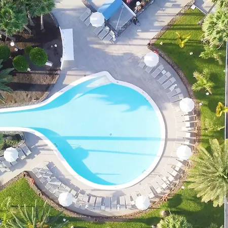 Oasis Lanz Mate Hotel