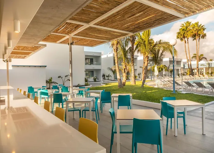 Oasis Lanz Mate Hotell