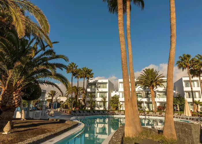 Oasis Lanz Mate Hotell 4*